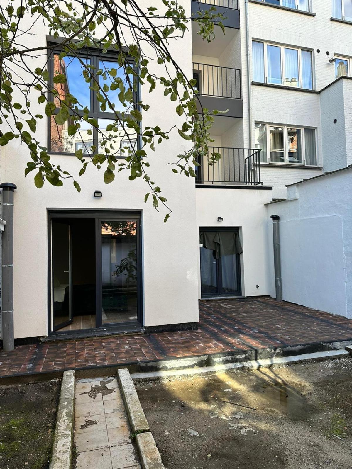 Luxury Suites Park By Rikas Hotels Antwerp Exterior photo